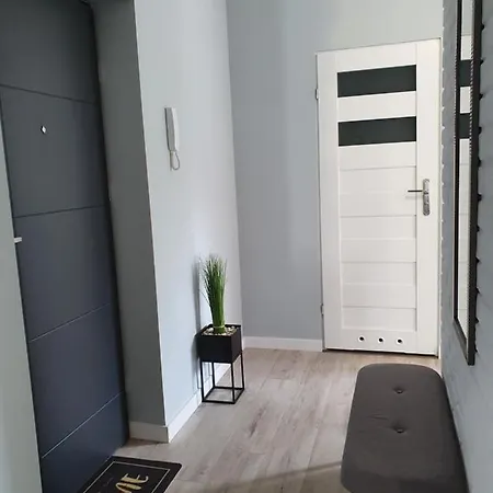Loft Apartment *